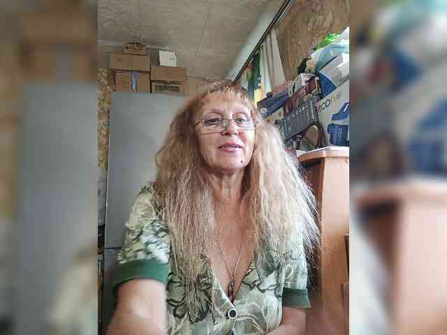 Sonya48 webcam
