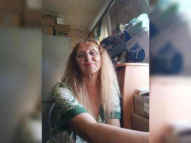 Sonya48 webcam