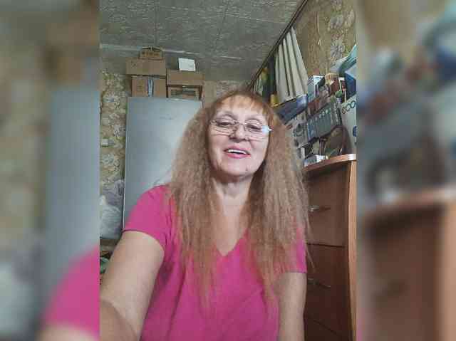 Sonya48 webcam