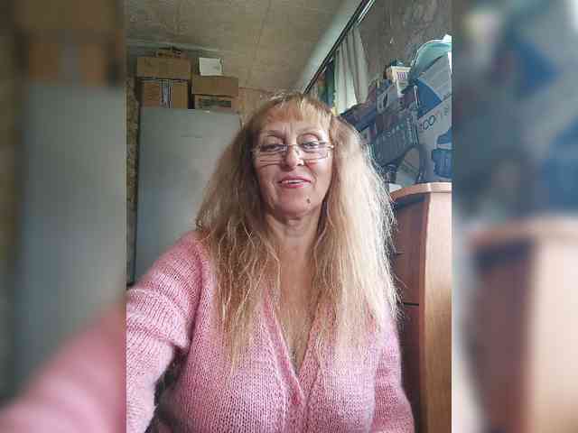 Sonya48 webcam