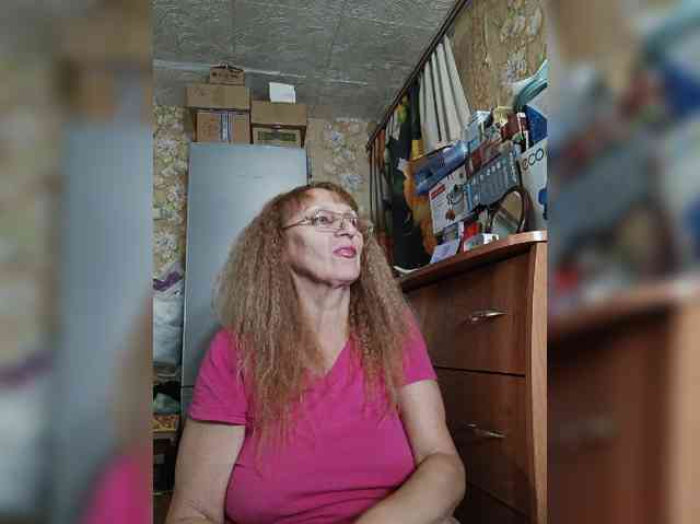 Sonya48 webcam
