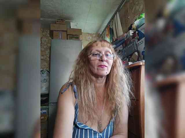 Sonya48 webcam