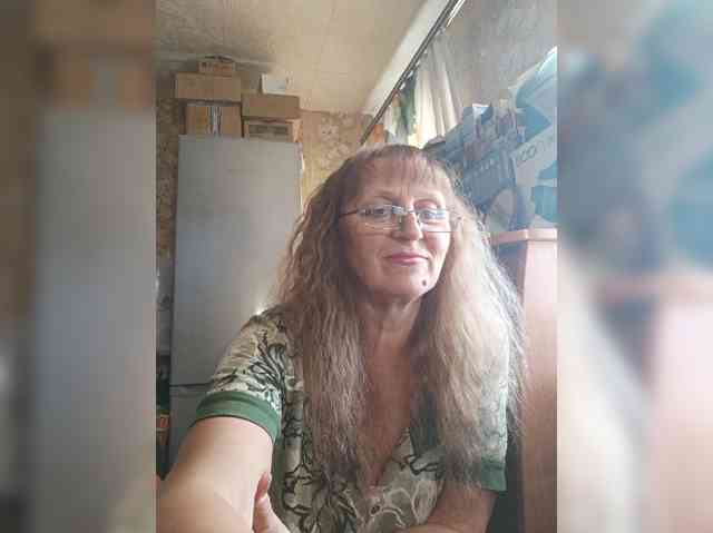 Sonya48 webcam