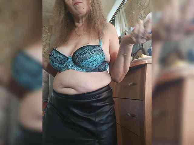 Sonya48 webcam