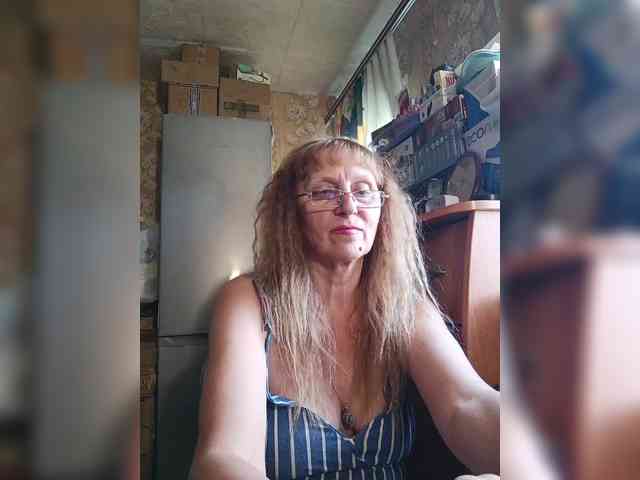 Sonya48 webcam
