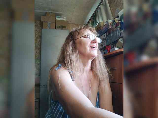 Sonya48 webcam