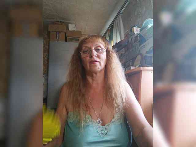 Sonya48 webcam