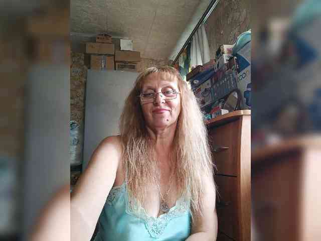 Sonya48 webcam