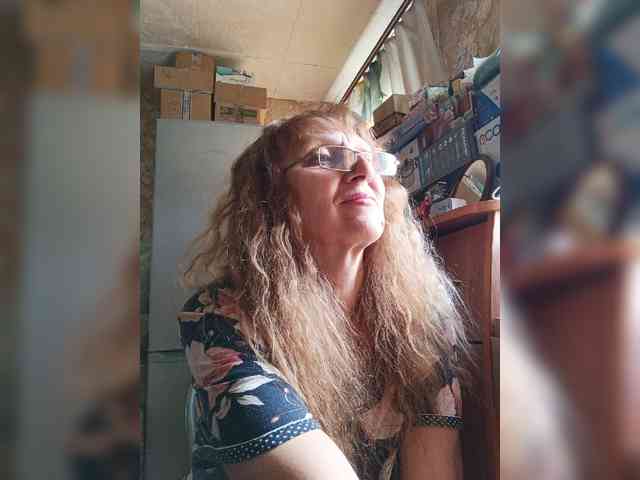 Sonya48 webcam