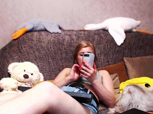 alya555 live cam on BongaCams