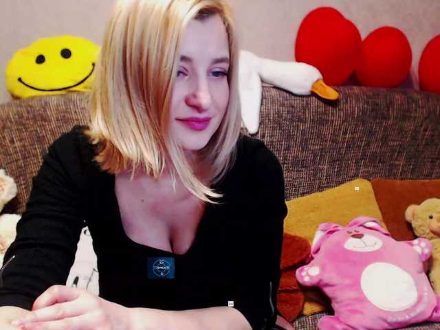 alya555's BongaCams show and profile