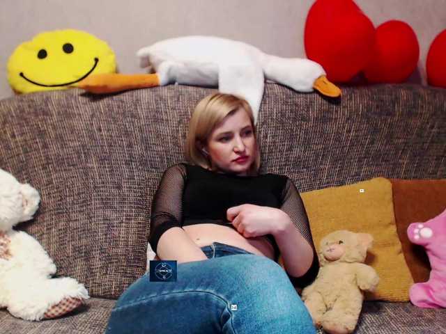 alya555's BongaCams show and profile