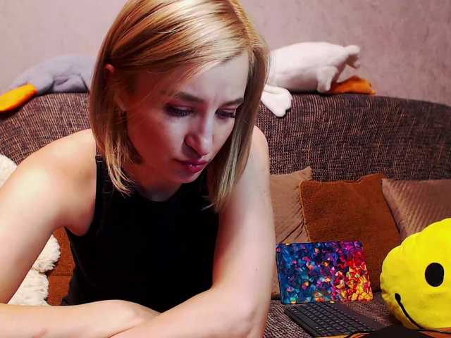 Ale4kaxx live webcam show