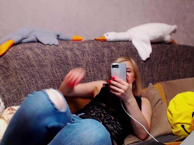Ale4kaxx live webcam show