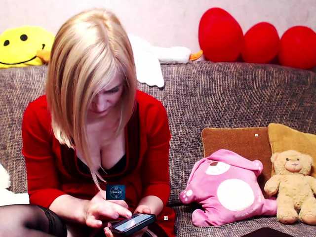 alya555's BongaCams show and profile