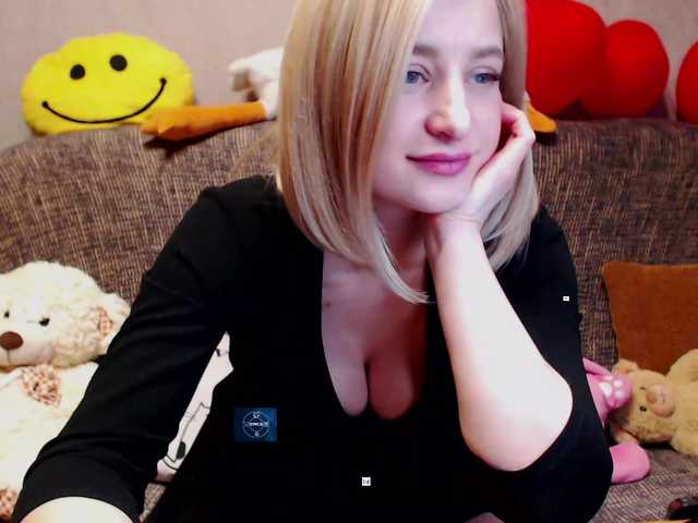 alya555's BongaCams show and profile