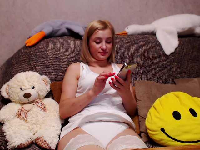 alya555 live webcam show