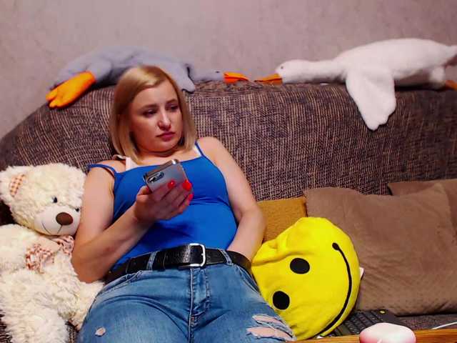 alya555 live webcam show