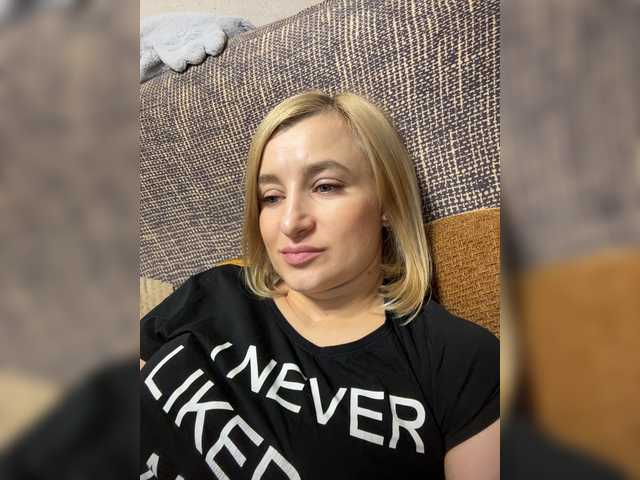 alya555 live cam on BongaCams