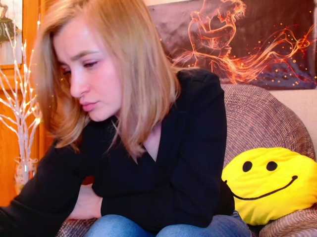 Alya555, 27 y/o - Live Cam on BongaCams