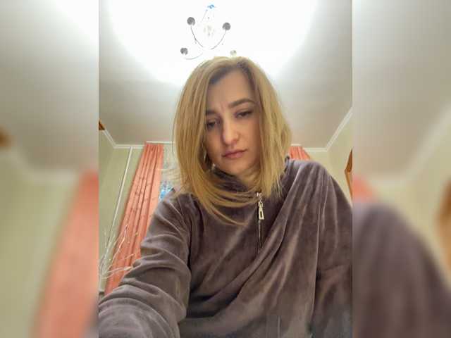 Ale4kaxx live cam preview