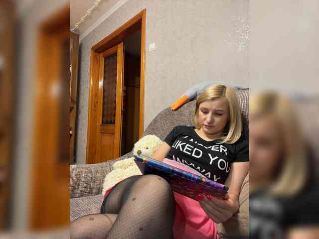 Ale4kaxx webcam