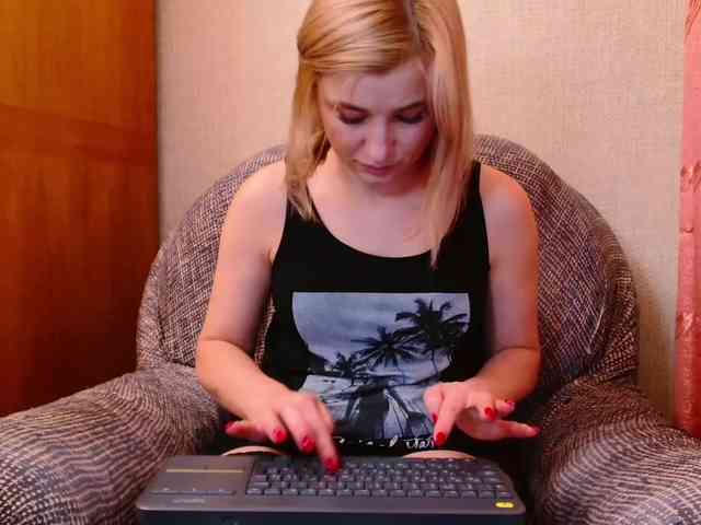 Ale4kaxx webcam