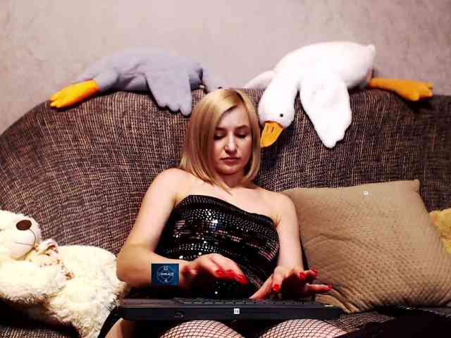 Ale4kaxx webcam