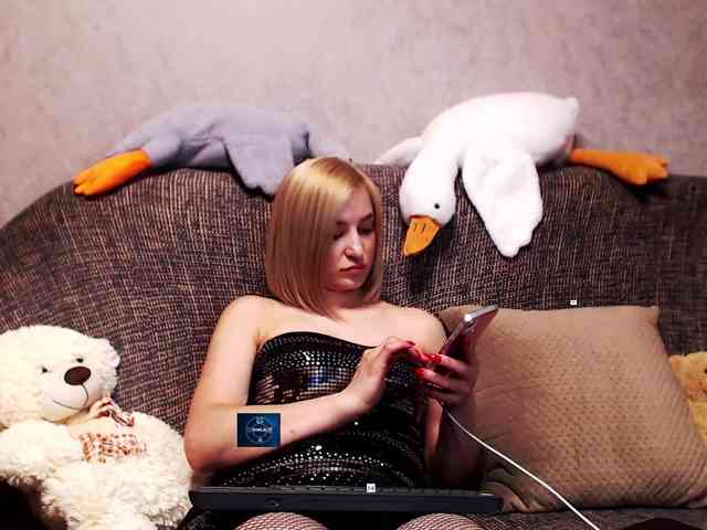 Ale4kaxx webcam
