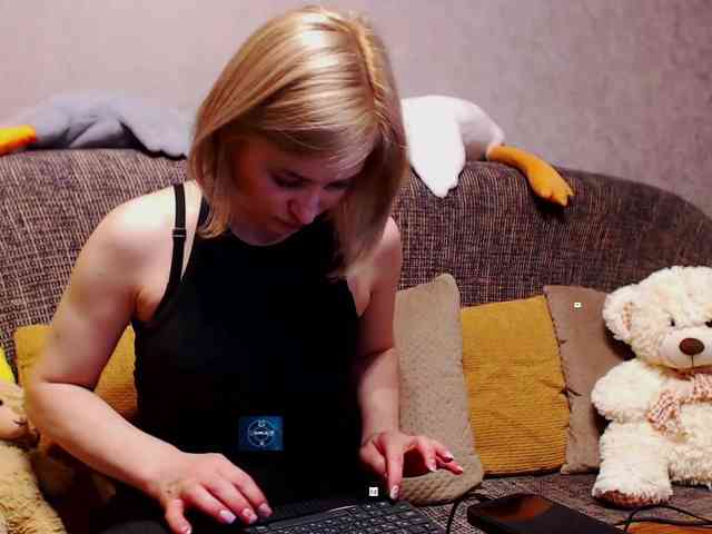 Ale4kaxx webcam