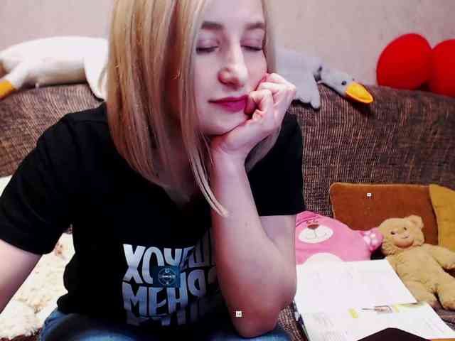 Ale4kaxx webcam