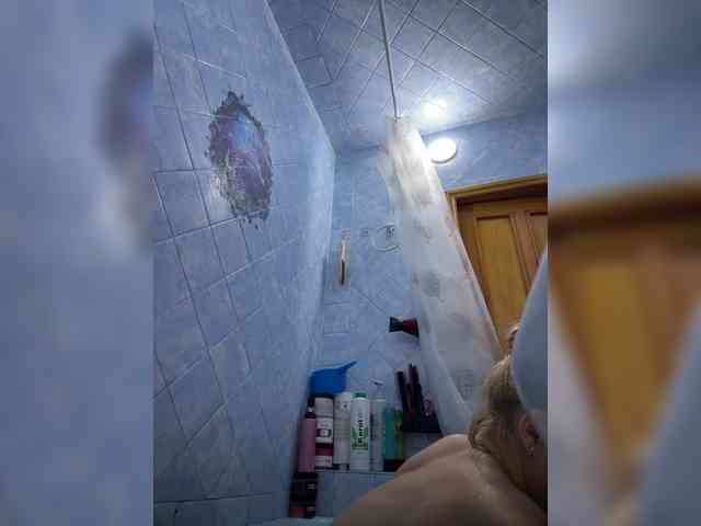 Ale4kaxx webcam