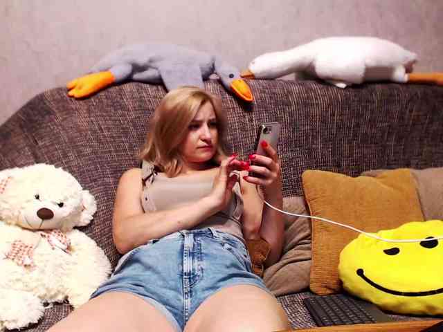 Ale4kaxx webcam