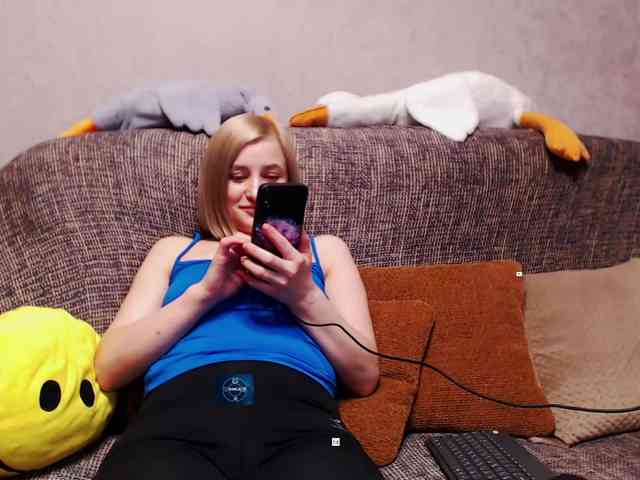 alya555 Live Webcam on BongaCams