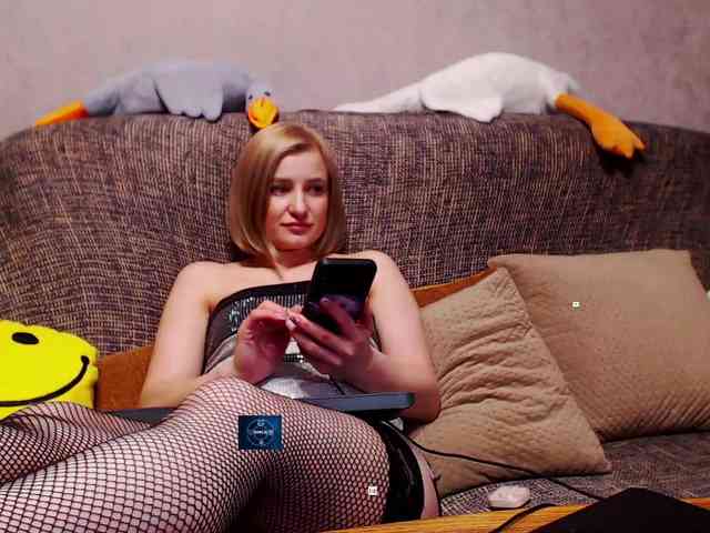Ale4kaxx webcam