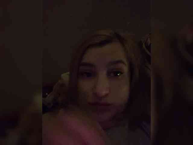 Ale4kaxx webcam