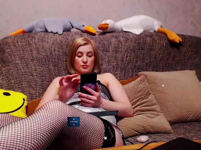 Ale4kaxx webcam
