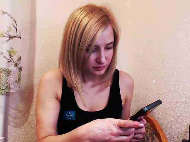 Ale4kaxx webcam