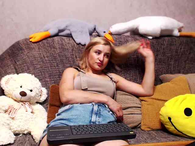 Ale4kaxx webcam