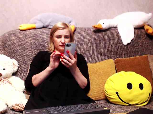 Ale4kaxx webcam