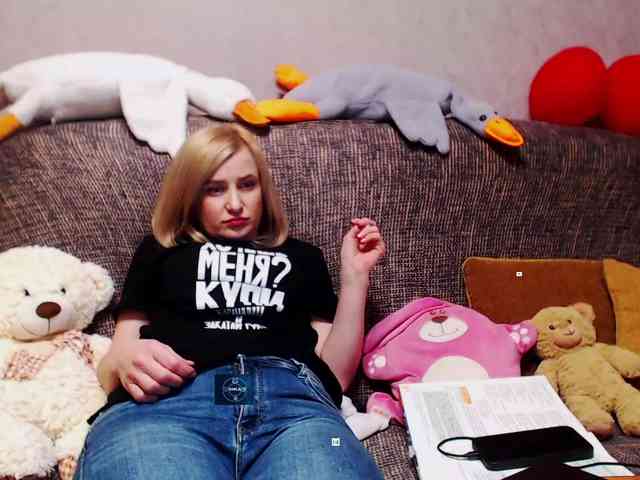 Ale4kaxx webcam
