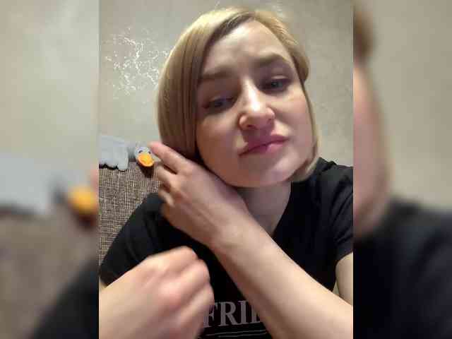 Ale4kaxx webcam