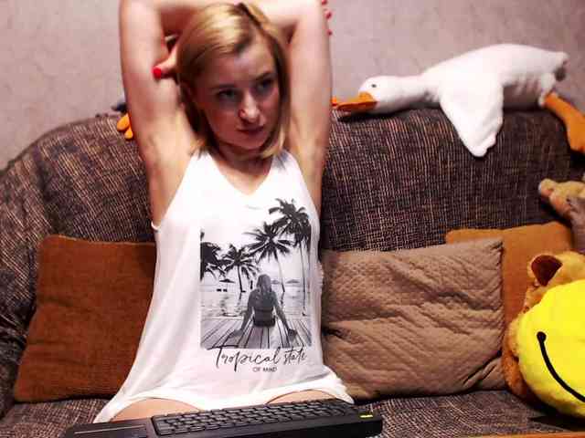 Ale4kaxx webcam