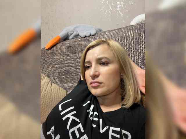 Ale4kaxx webcam