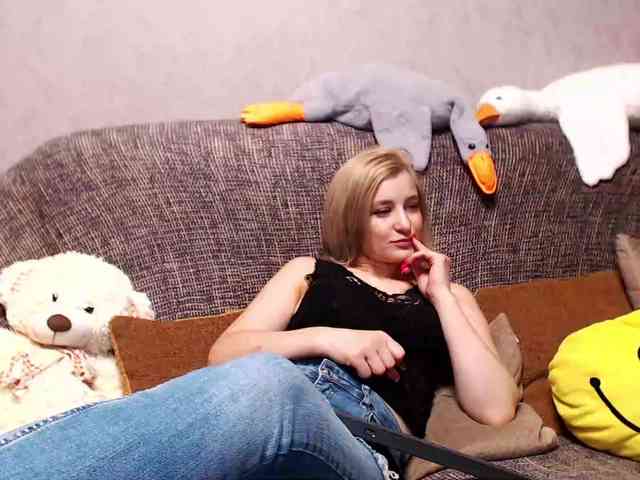Ale4kaxx webcam