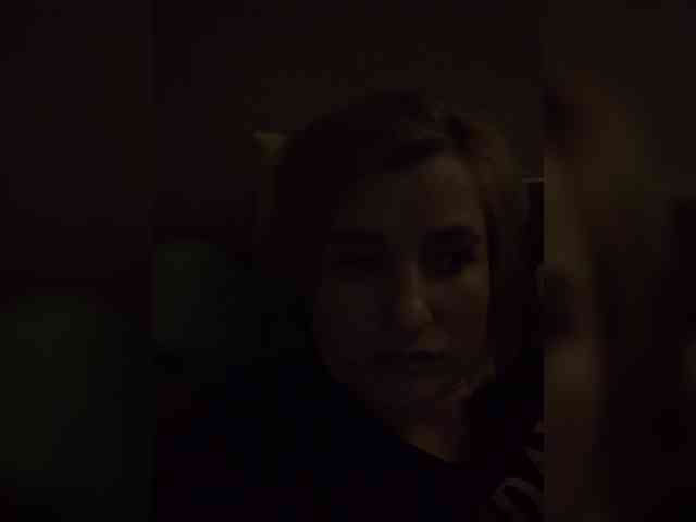 Ale4kaxx webcam