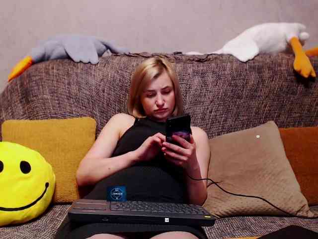 Ale4kaxx webcam