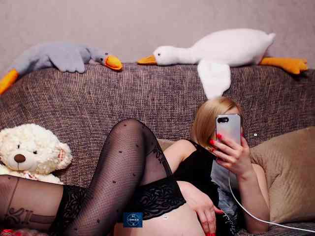 Ale4kaxx webcam