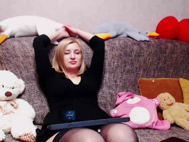 Ale4kaxx webcam
