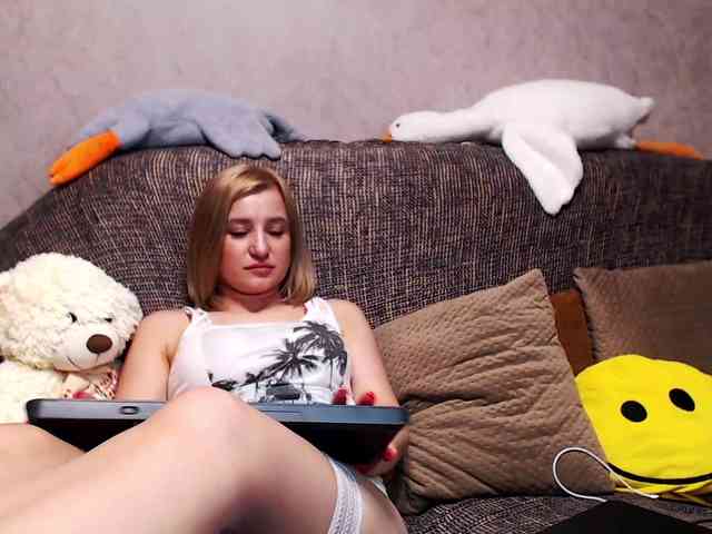 Ale4kaxx webcam